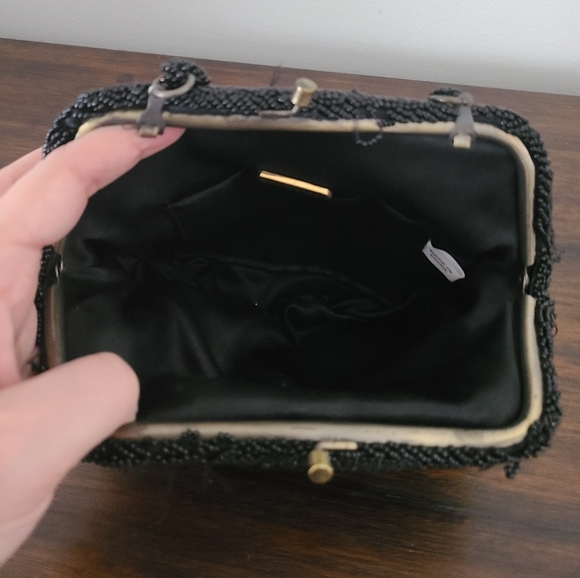 VTG Bloomingdale's Art Deco Black Beaded Kissing Clasp Mini Evening Handbag - Picture 8 of 12